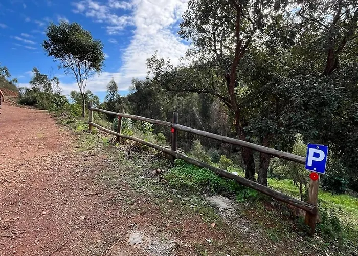 Casa de Férias Off-grid Yurt With Spectacular Views In The Algarve Countryside Portimão