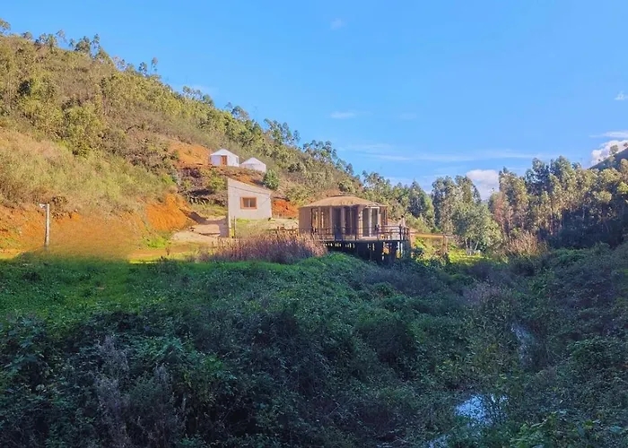 Casa de Férias Off-grid Yurt With Spectacular Views In The Algarve Countryside Portimão