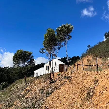 Off-grid Yurt With Spectacular Views In The Algarve Countryside Semesterbostad