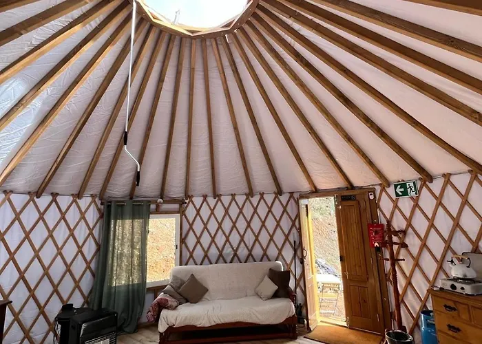Off-grid Yurt With Spectacular Views In The Algarve Countryside