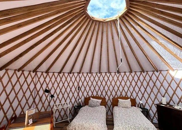 Off-grid Yurt With Spectacular Views In The Algarve Countryside Portimão
